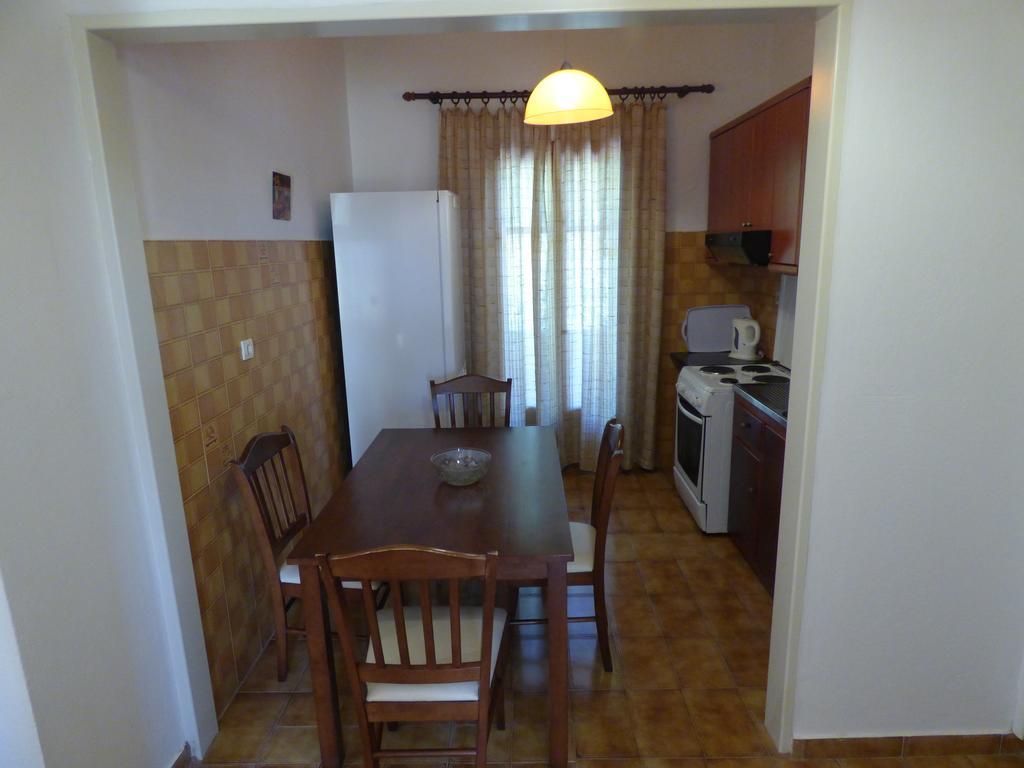 Villa Sofia Ýpsos Extérieur photo