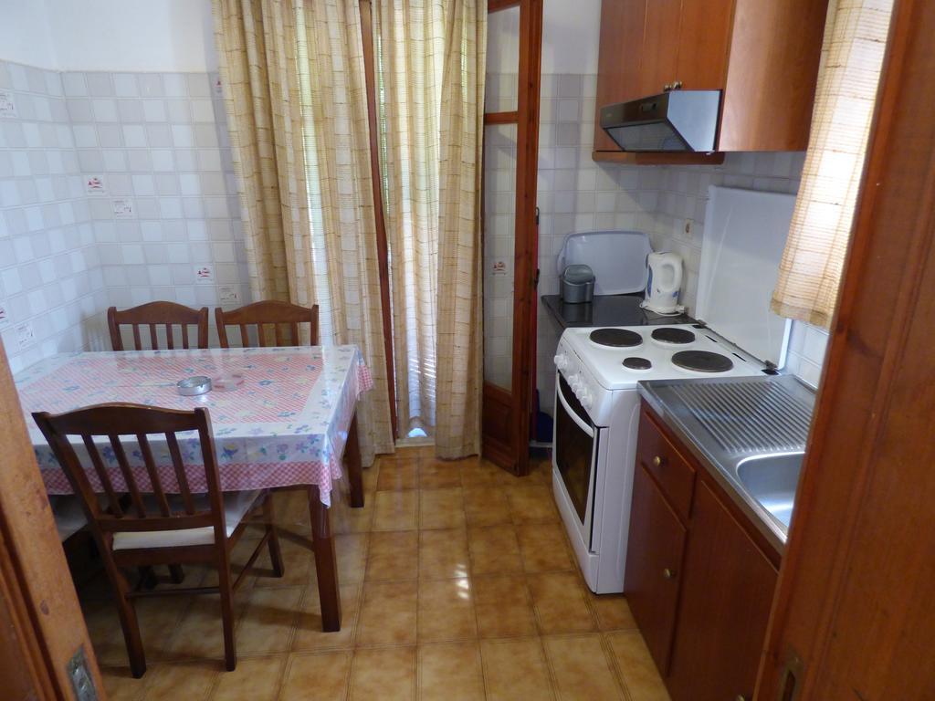 Villa Sofia Ýpsos Extérieur photo